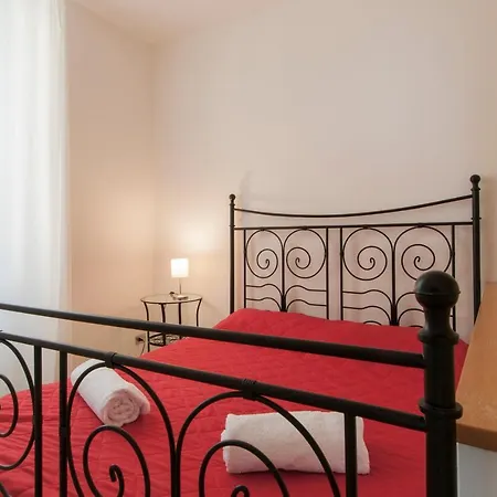 Apartman Ripa 1 *