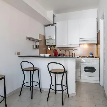 Apartment Ripa 1 Milan